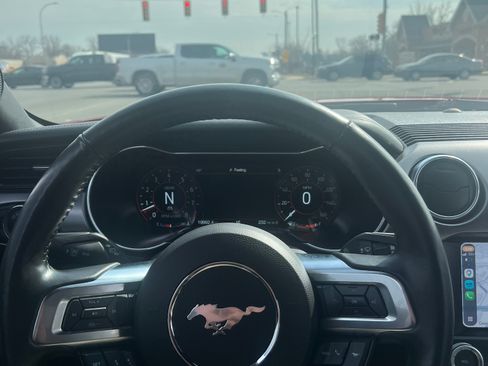 Used 2021 Ford Mustang GT Premium RWD image 10