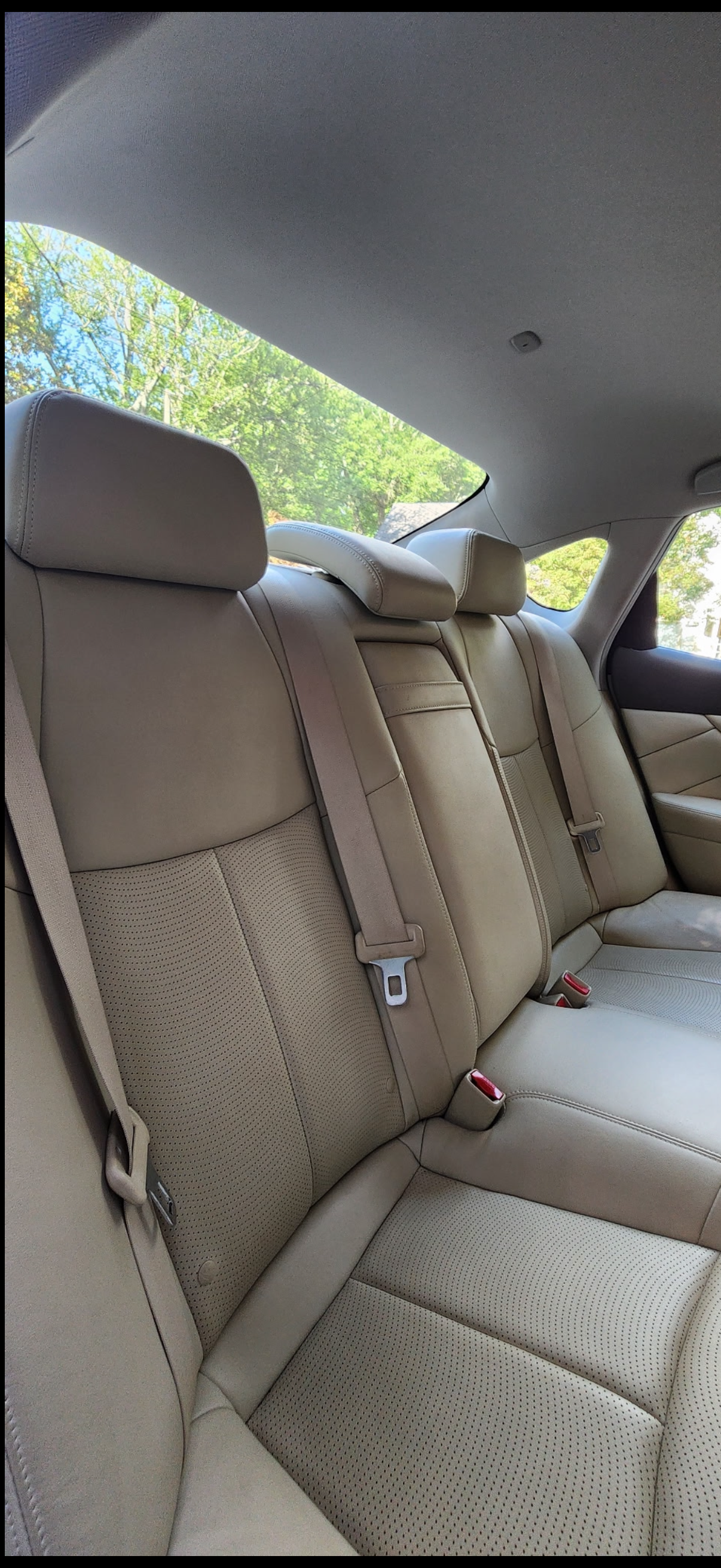 Used 2015 INFINITI Q70 3.7 RWD image 13