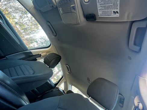 Used 2017 Ford Fusion SE image 15