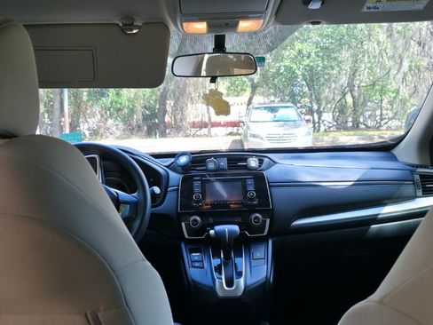 Used 2019 Honda CR-V LX image 8