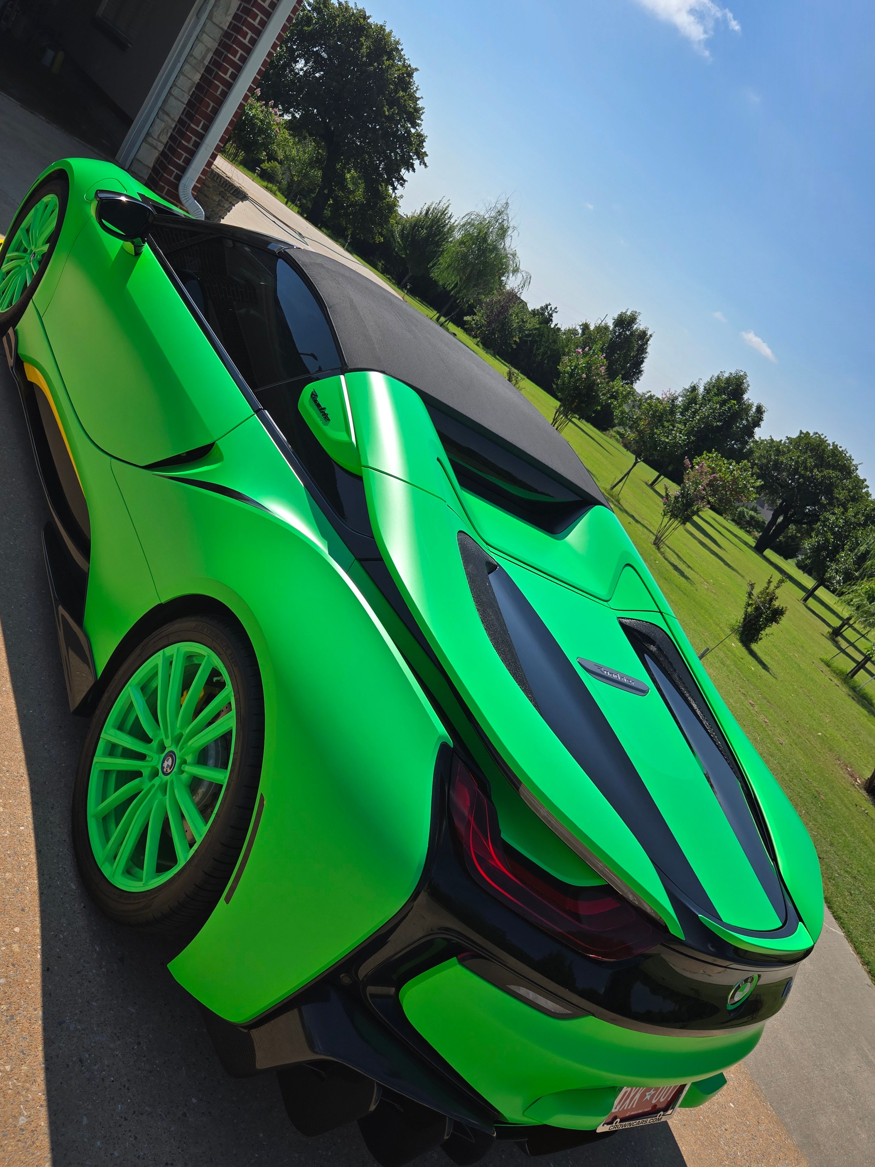 Used 2019 BMW i8 Roadster AWD/4WD image 6