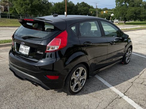 Used 2017 Ford Fiesta ST w/ ST Recaro Package FWD image 6