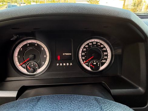 Used 2019 RAM 1500 ST w/ SXT Plus Group AWD/4WD image 12