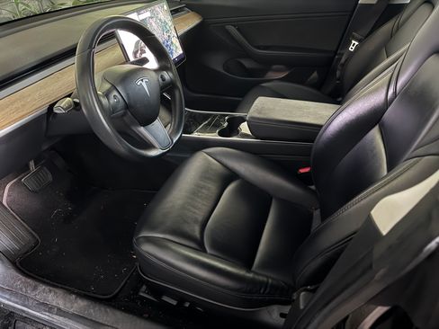 Used 2018 Tesla Model 3 Long Range image 1