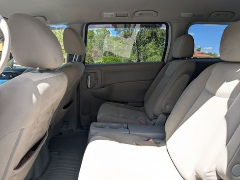 Used 2017 Nissan Quest SV image 22