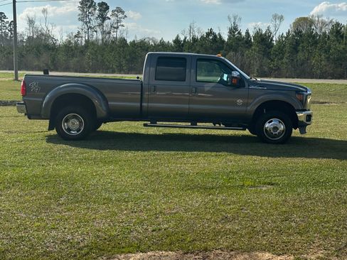 Used 2011 Ford F350 Lariat w/ Lariat Interior Pkg AWD/4WD image 20