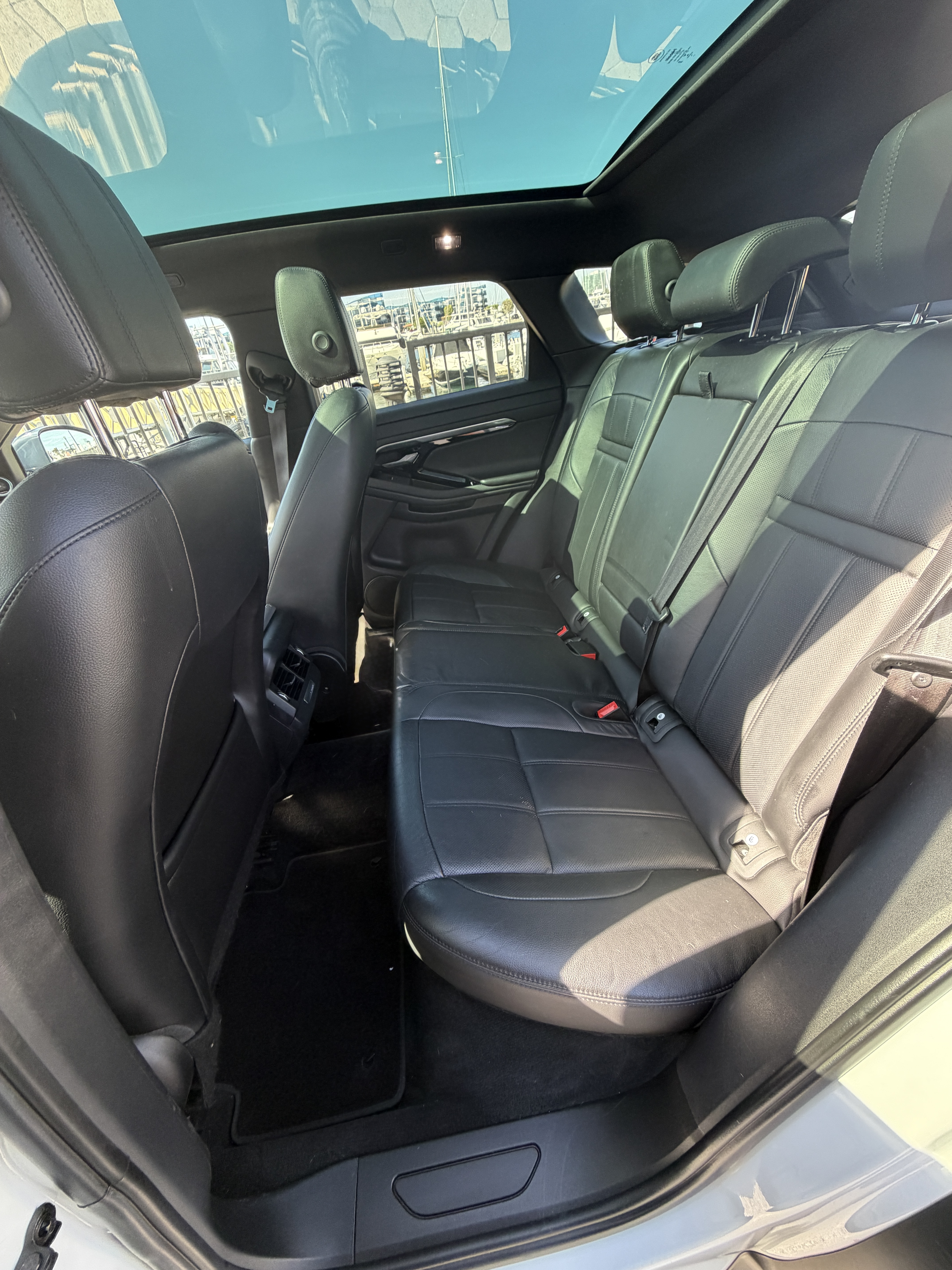 Used 2020 Land Rover Range Rover Evoque S AWD/4WD image 8