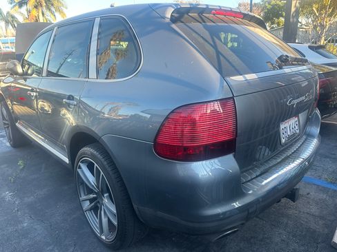 Used 2004 Porsche Cayenne S image 14