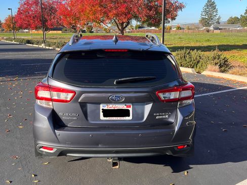 Used 2017 Subaru Impreza 2.0i Limited image 5