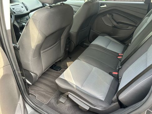 Used 2017 Ford Escape SE AWD/4WD image 8