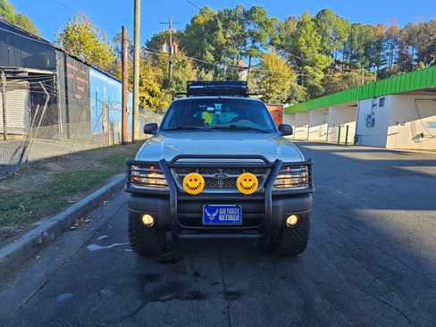 Used 1999 Ford Explorer 2WD 4-Door image 8