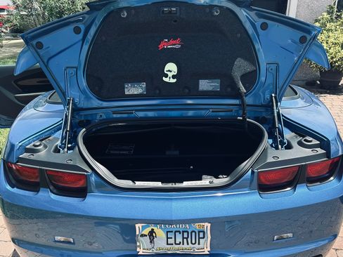 Used 2013 Chevrolet Camaro SS w/ Hot Wheels Special Edition image 4