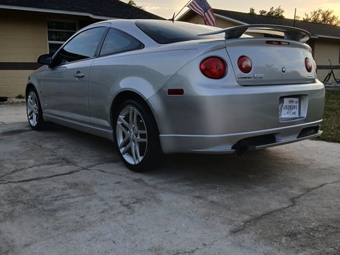 Used 2009 Chevrolet Cobalt SS FWD image 4