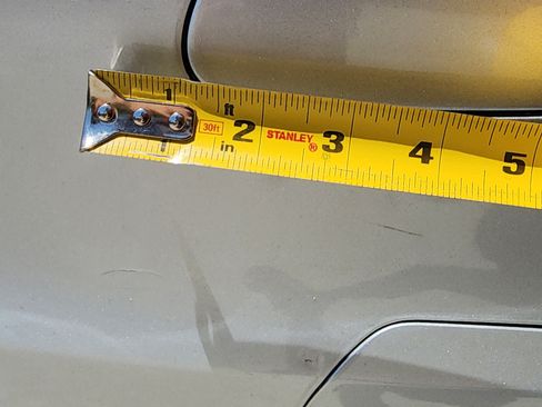 Used 2018 Mercedes-Benz C 350e Sedan image 24