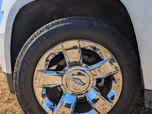 Used 2015 Chevrolet Tahoe LT w/ Max Trailering Package image 20