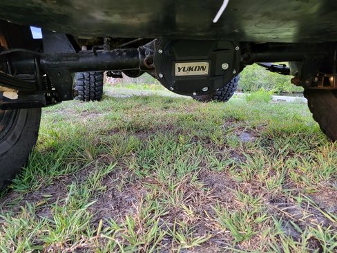 Used 1994 Jeep Wrangler SE AWD/4WD image 5
