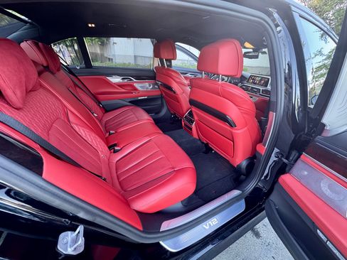 Used 2017 BMW M760i xDrive image 12