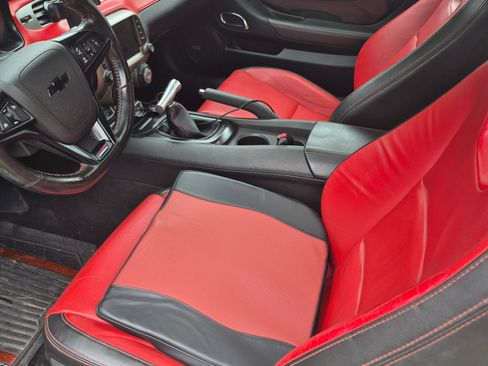 Used 2015 Chevrolet Camaro SS w/ Commemorative Special Edition RWD image 7