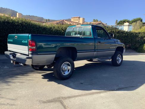 Used 1995 Dodge Ram 2500 Truck 4x4 Regular Cab image 1