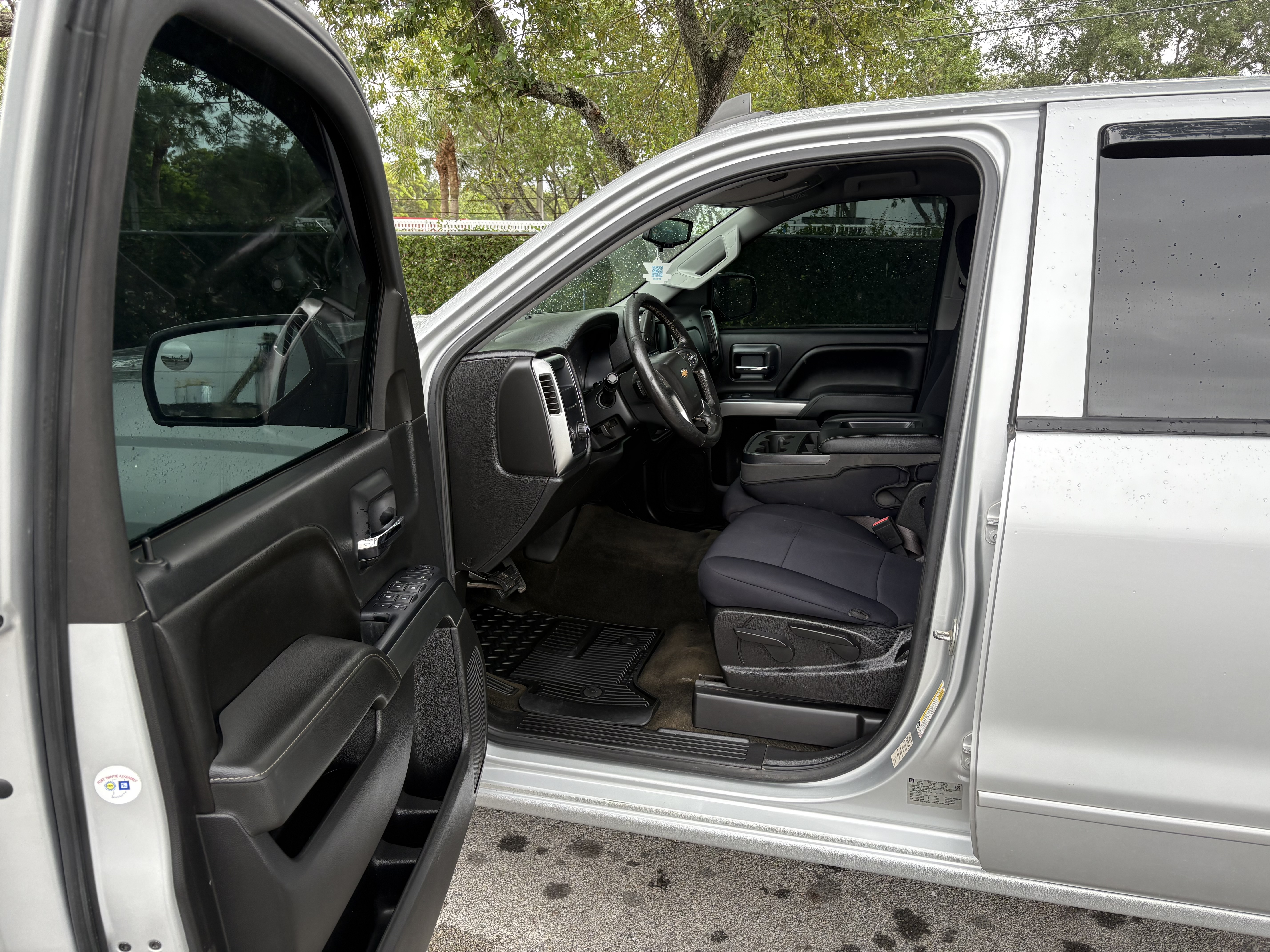 Used 2015 Chevrolet Silverado 1500 LT RWD image 10