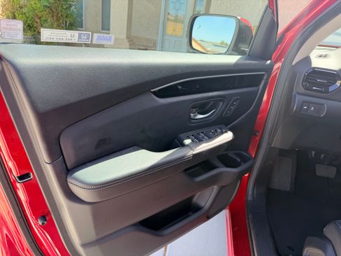 Used 2024 Honda Pilot EX-L image 8