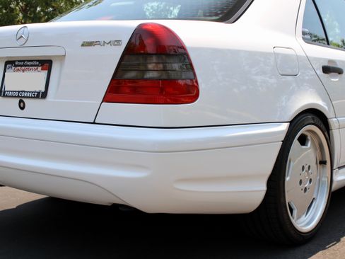 Used 1998 Mercedes-Benz C 43 AMG Sedan image 15