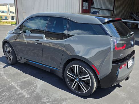 Used 2015 BMW i3 w/ Range Extender image 4