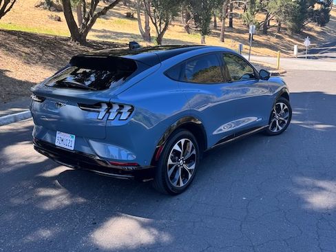 Used 2023 Ford Mustang Mach-E Premium AWD/4WD image 4