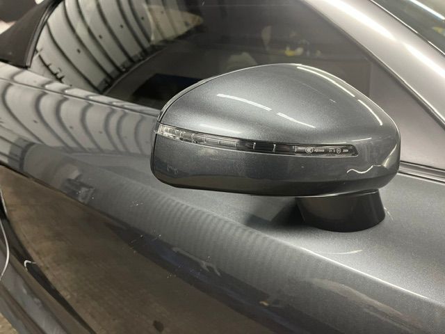Used 2011 Audi R8 V10 AWD/4WD image 18
