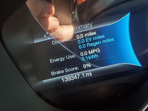 Used 2015 Ford C-MAX Energi SEL w/ Equipment Group 301A image 5