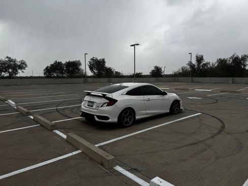 Used 2017 Honda Civic Si image 5