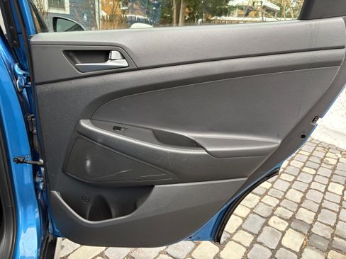 Used 2017 Hyundai Tucson Sport w/ Cargo Package image 23