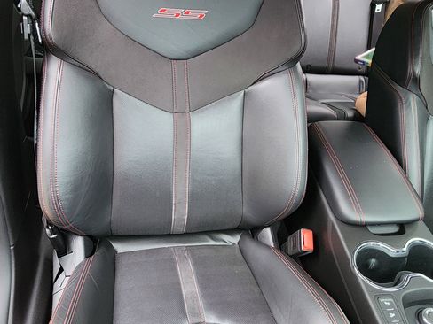 Used 2017 Chevrolet SS RWD image 12
