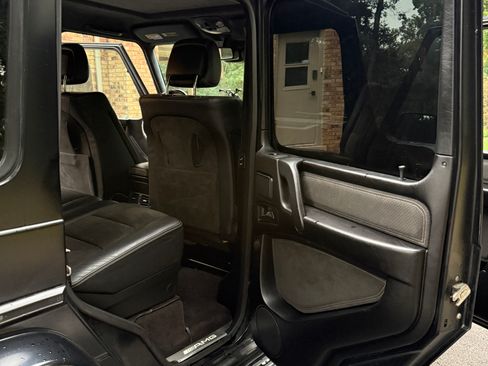 Used 2010 Mercedes-Benz G 55 AMG 4MATIC image 13