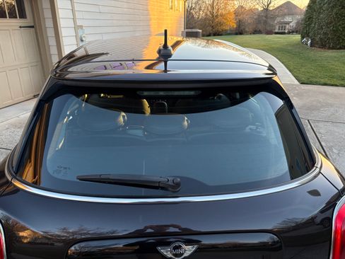 Used 2015 MINI Cooper S image 5