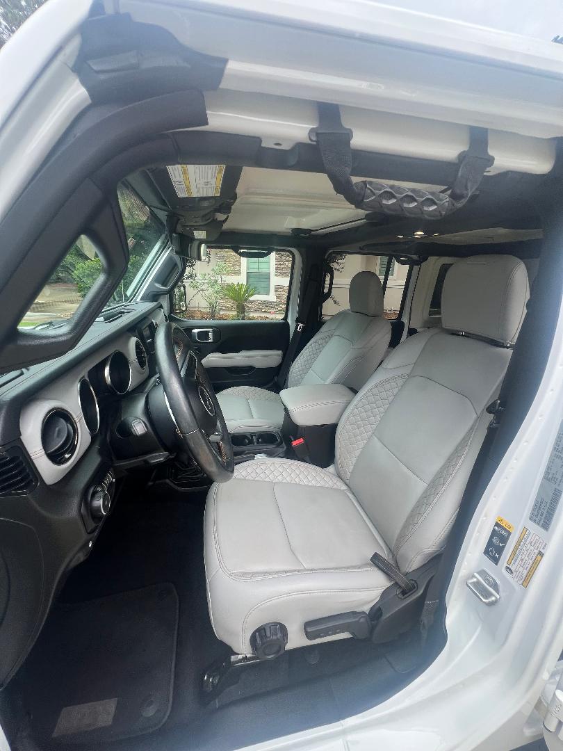 Used 2021 Jeep Wrangler Unlimited Sahara AWD/4WD image 16
