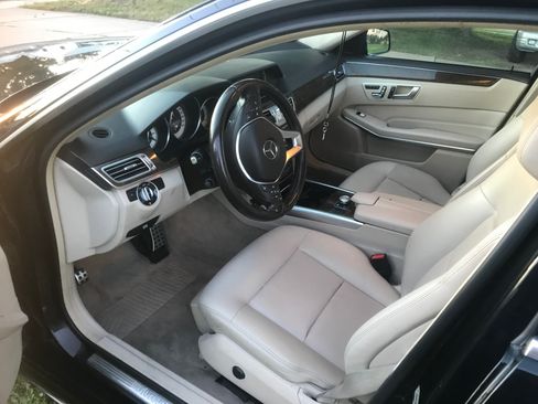 Used 2015 Mercedes-Benz E 350 4MATIC Sedan image 12