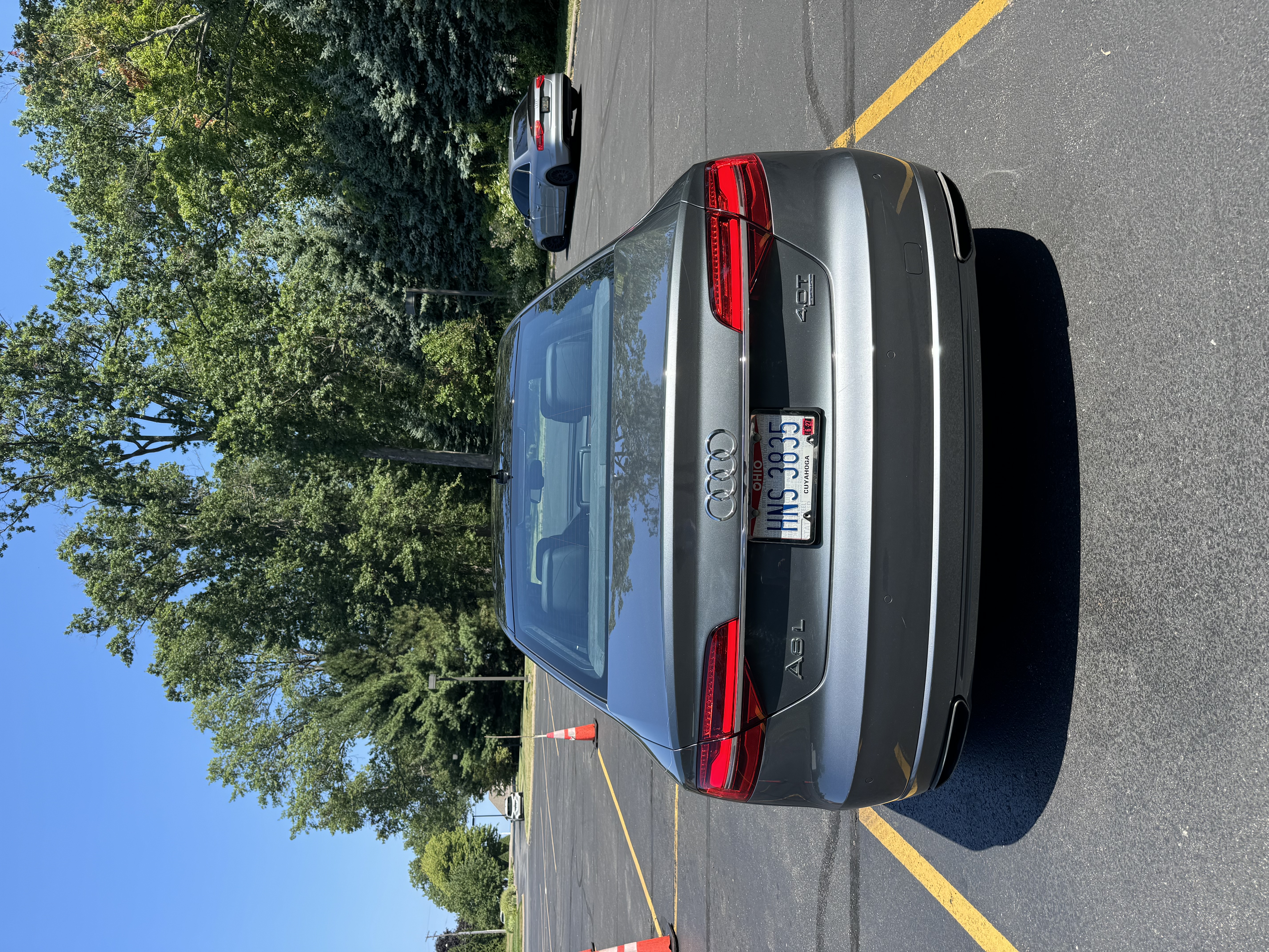 Used 2016 Audi A8 L 4.0T w/ Driver Assistance Package AWD/4WD image 9
