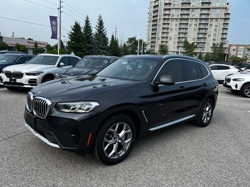 Used 2022 BMW X3 xDrive30i AWD/4WD image 4