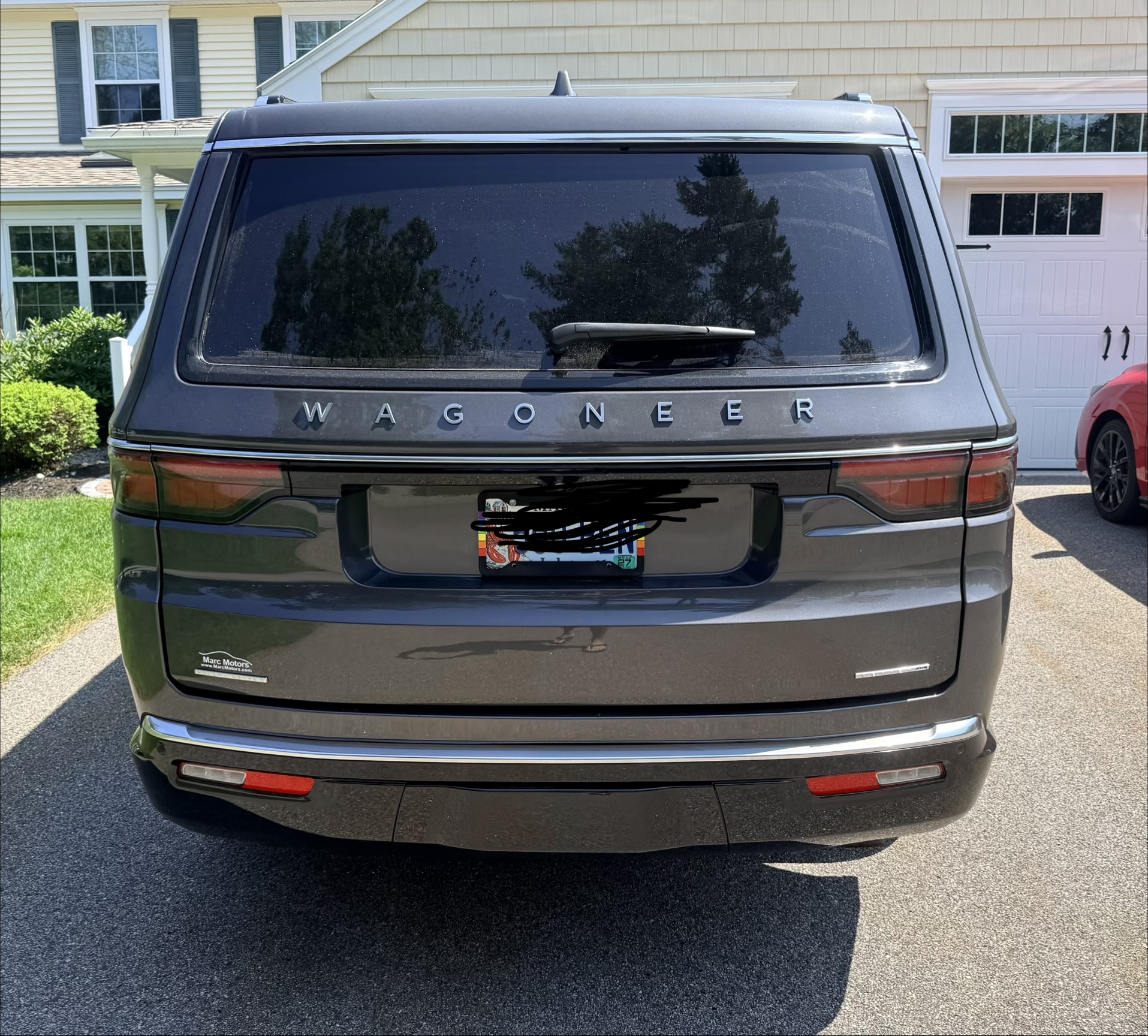 Used 2022 Jeep Wagoneer Series III w/ Premium Group I AWD/4WD image 4