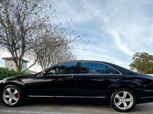 Used 2010 Mercedes-Benz S 550 image 8