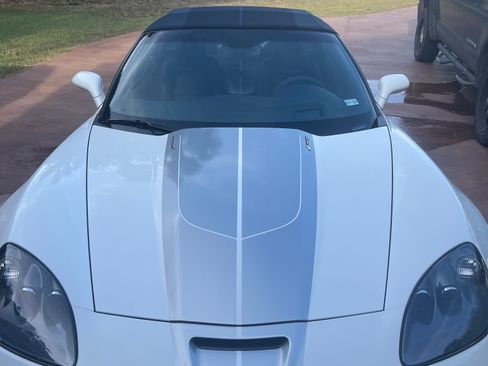 Used 2013 Chevrolet Corvette 427 w/ 1SC Preferred Equipment Group RWD image 6