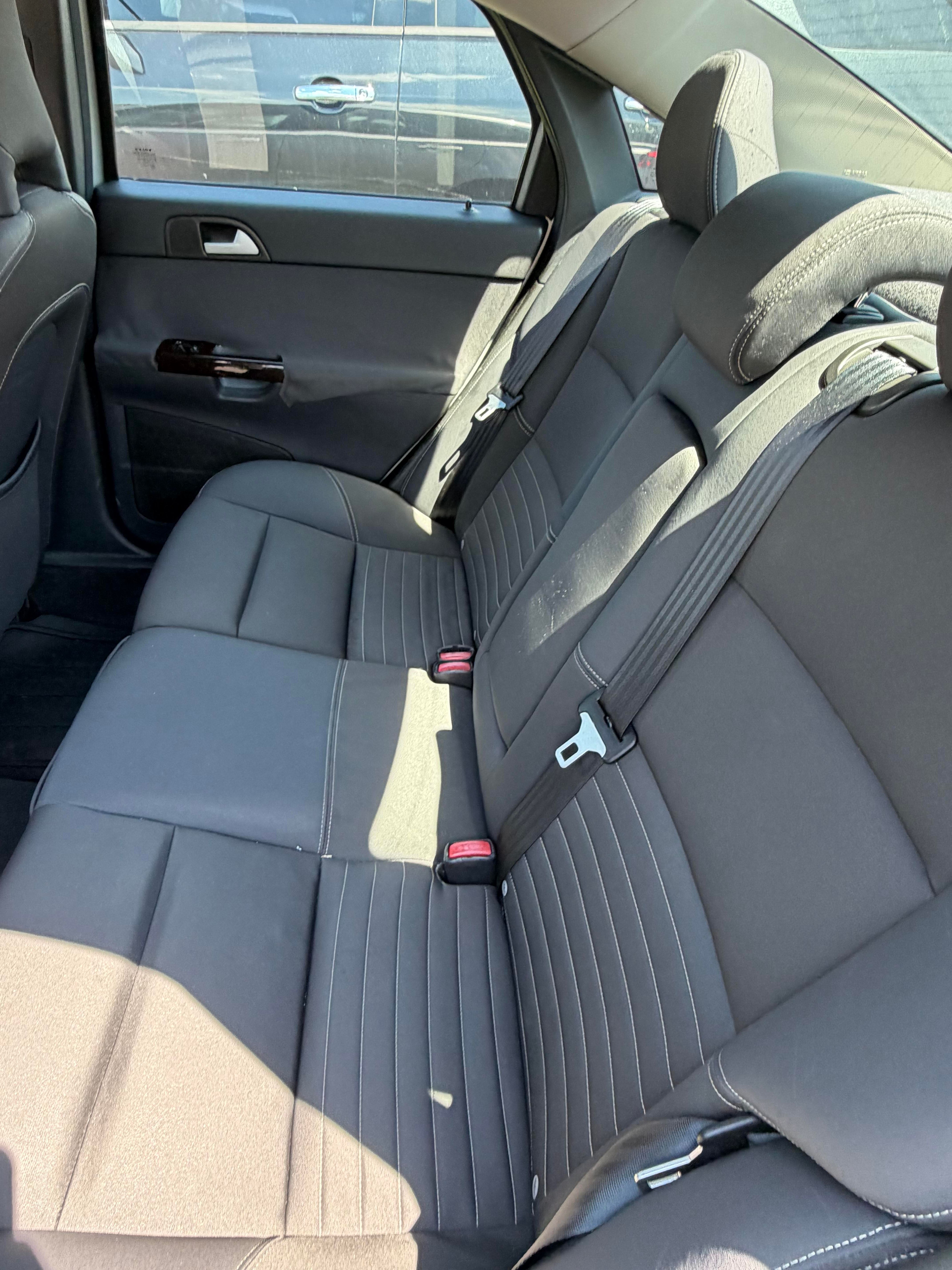 Used 2007 Volvo S40 2.4i FWD image 6