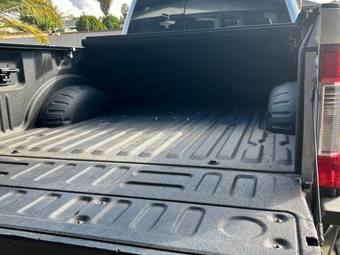 Used 2019 Ford F250 Lariat image 8