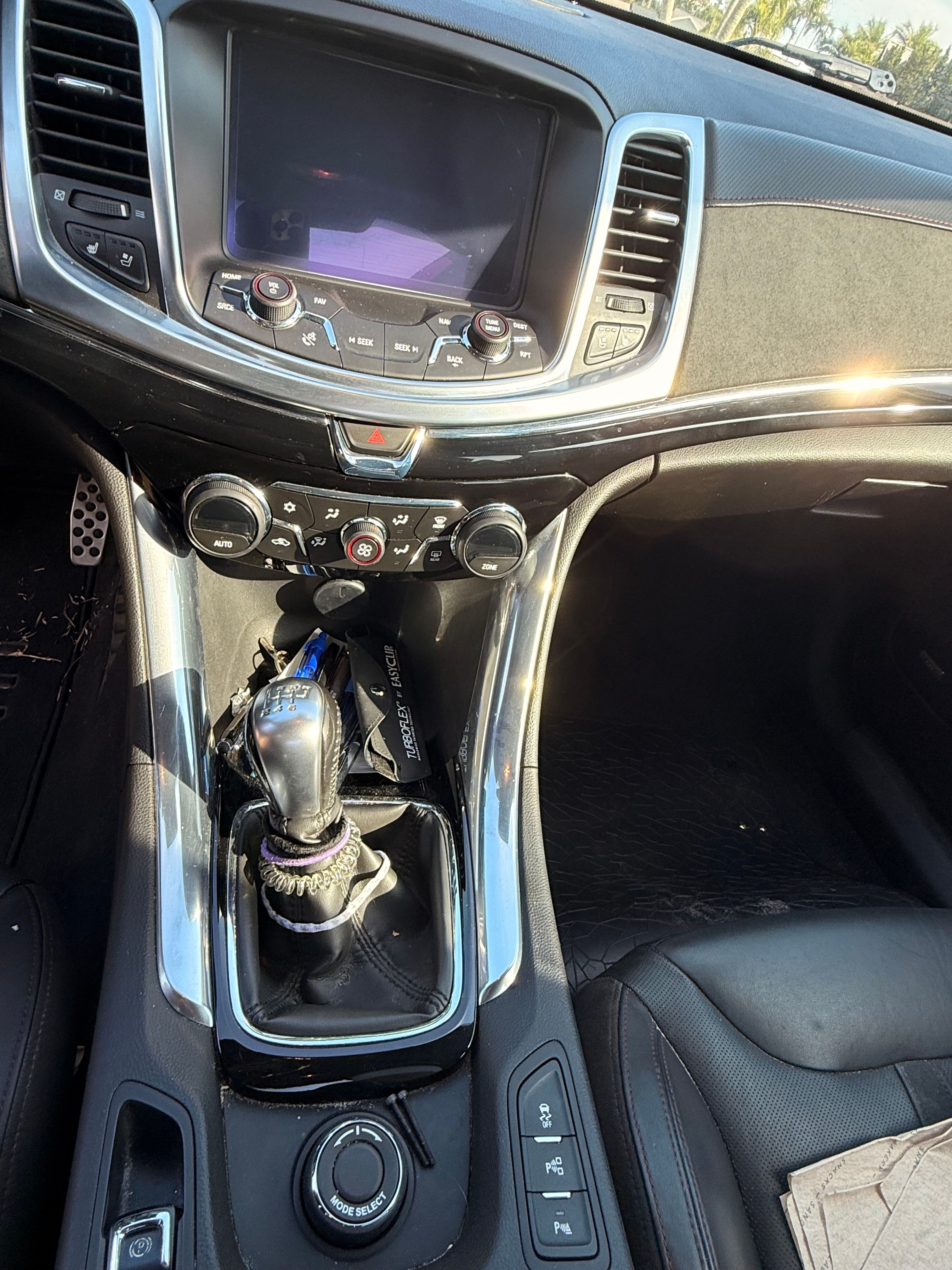 Used 2016 Chevrolet SS RWD image 9
