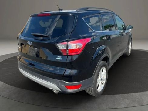 Used 2018 Ford Escape SE AWD/4WD image 6