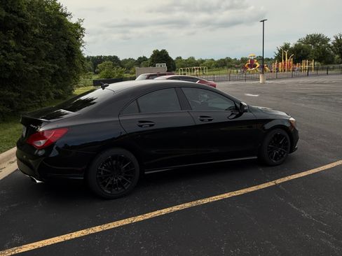 Used 2016 Mercedes-Benz CLA 250 4MATIC image 5