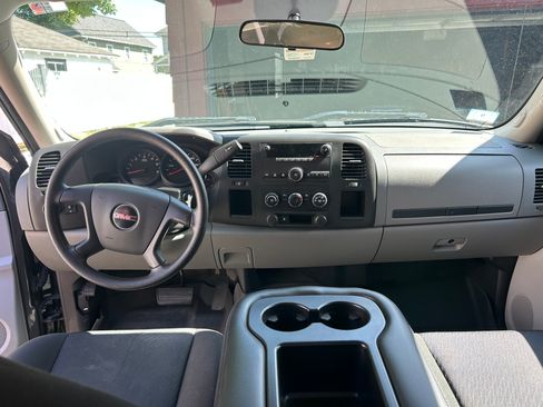 Used 2011 GMC Sierra 1500 W/T w/ Work Truck Plus Package RWD image 2