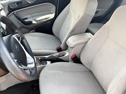 Used 2019 Ford Fiesta SE FWD image 15