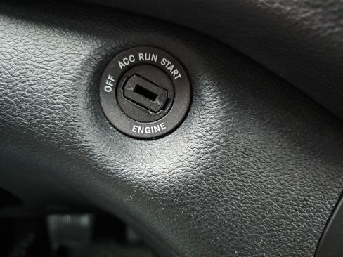 Used 2016 Jeep Cherokee Sport w/ Cold Weather Group image 15